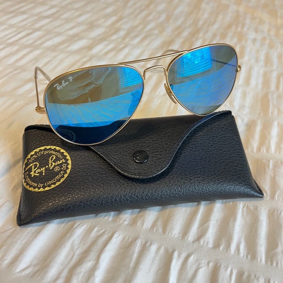 Ray Bans aviator flash lenses in blue and polarized. - Picture 2 of 4